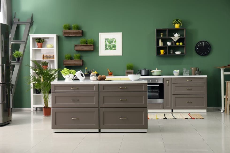 Modern Green Kitchen