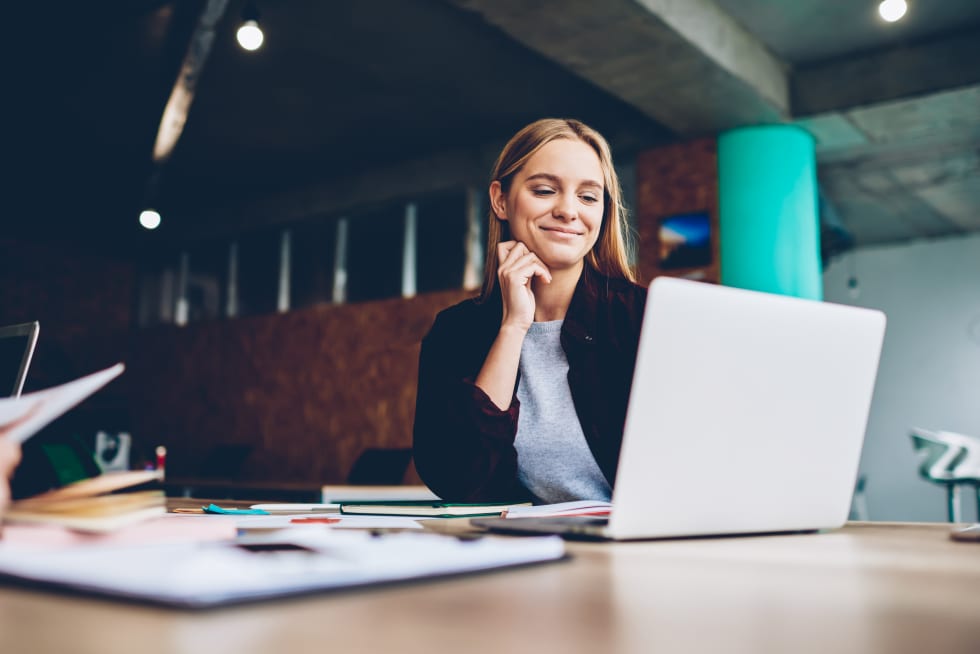 woman working on laptop