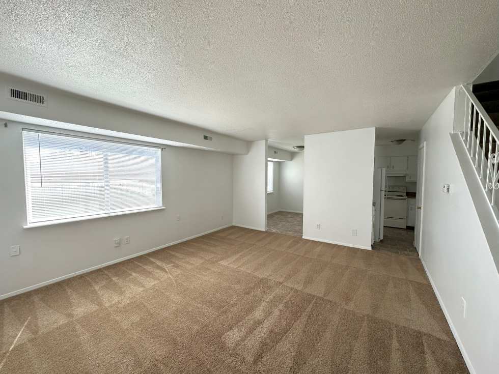 Interior living room Courtyard Apartments - Kansas City, MO apartments for rent