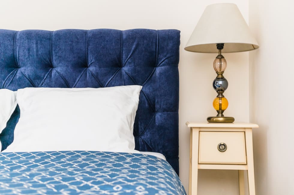 Bed headboard