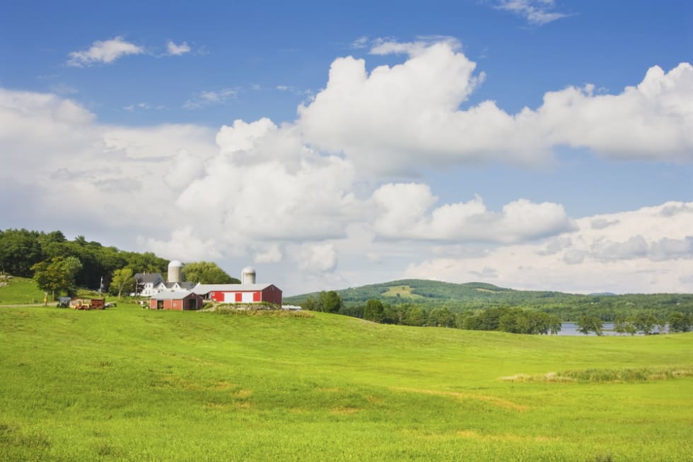 Maine-Farm.jpg