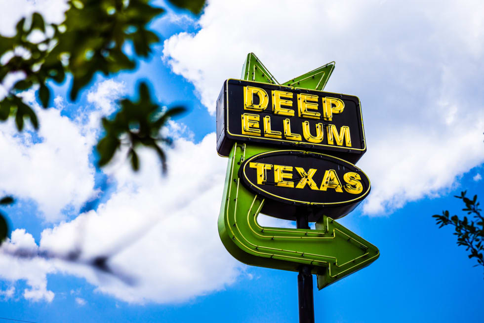 Deep Ellum Neighborhood Sign