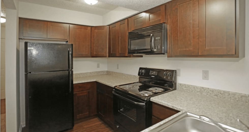 Image of kitchen in Hudson Pointe Apartments to convey the rental prices in Kansas City, KS