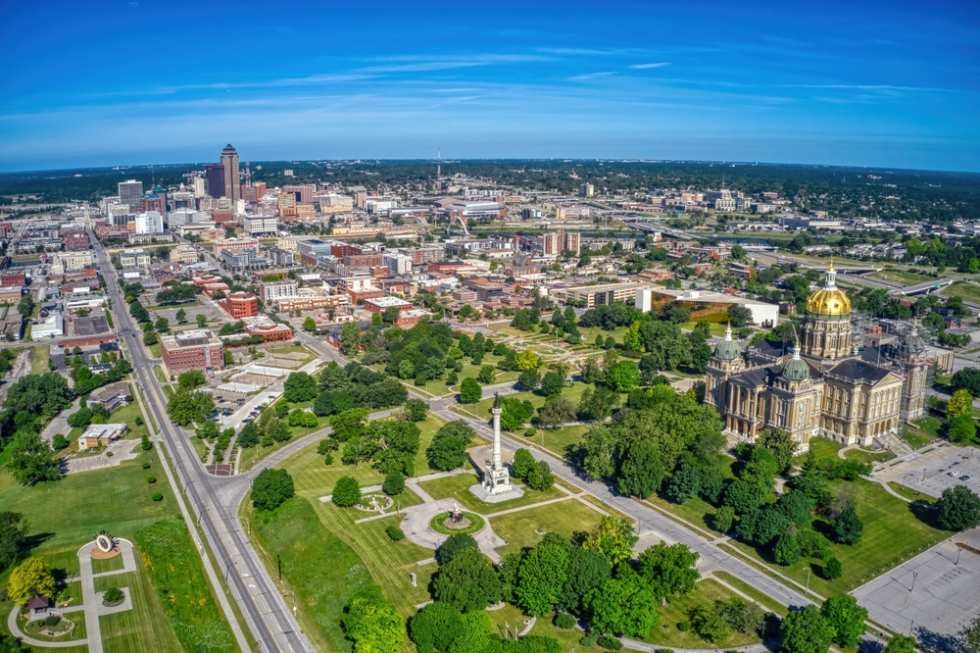 Aerial view of Iowa - Apartment List
