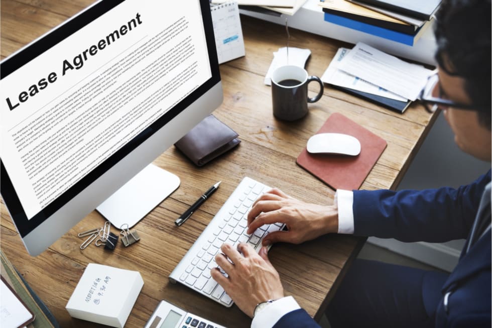 leasing-signing-process-1