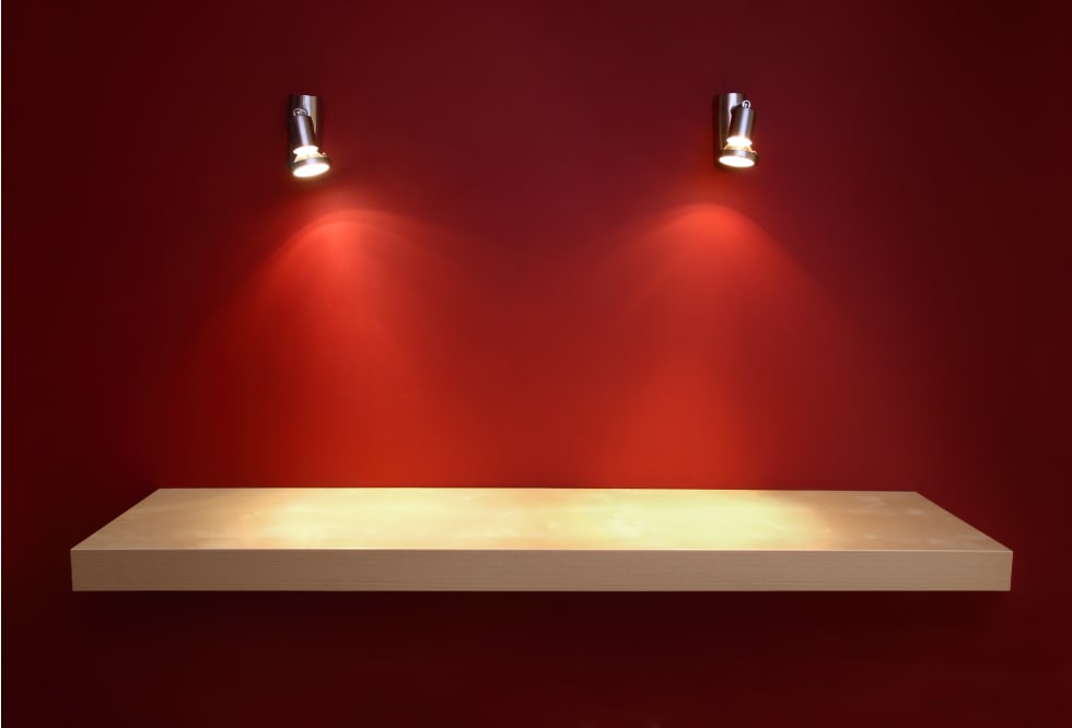 focal light in apartment