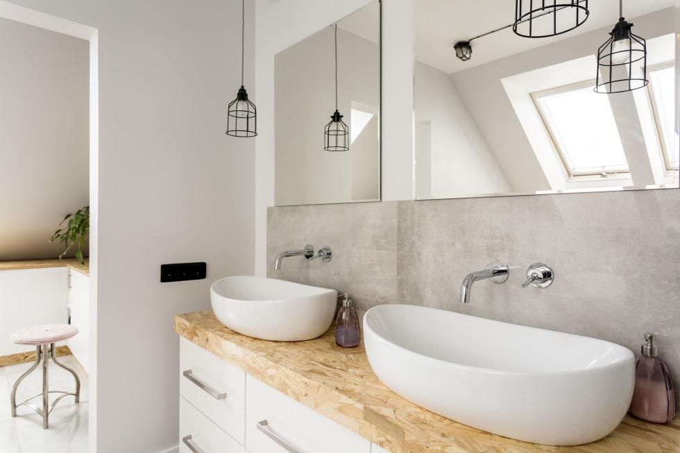pendant lights in apartment