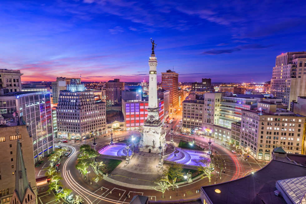 What Is Indianapolis Known For? - Monument Circle