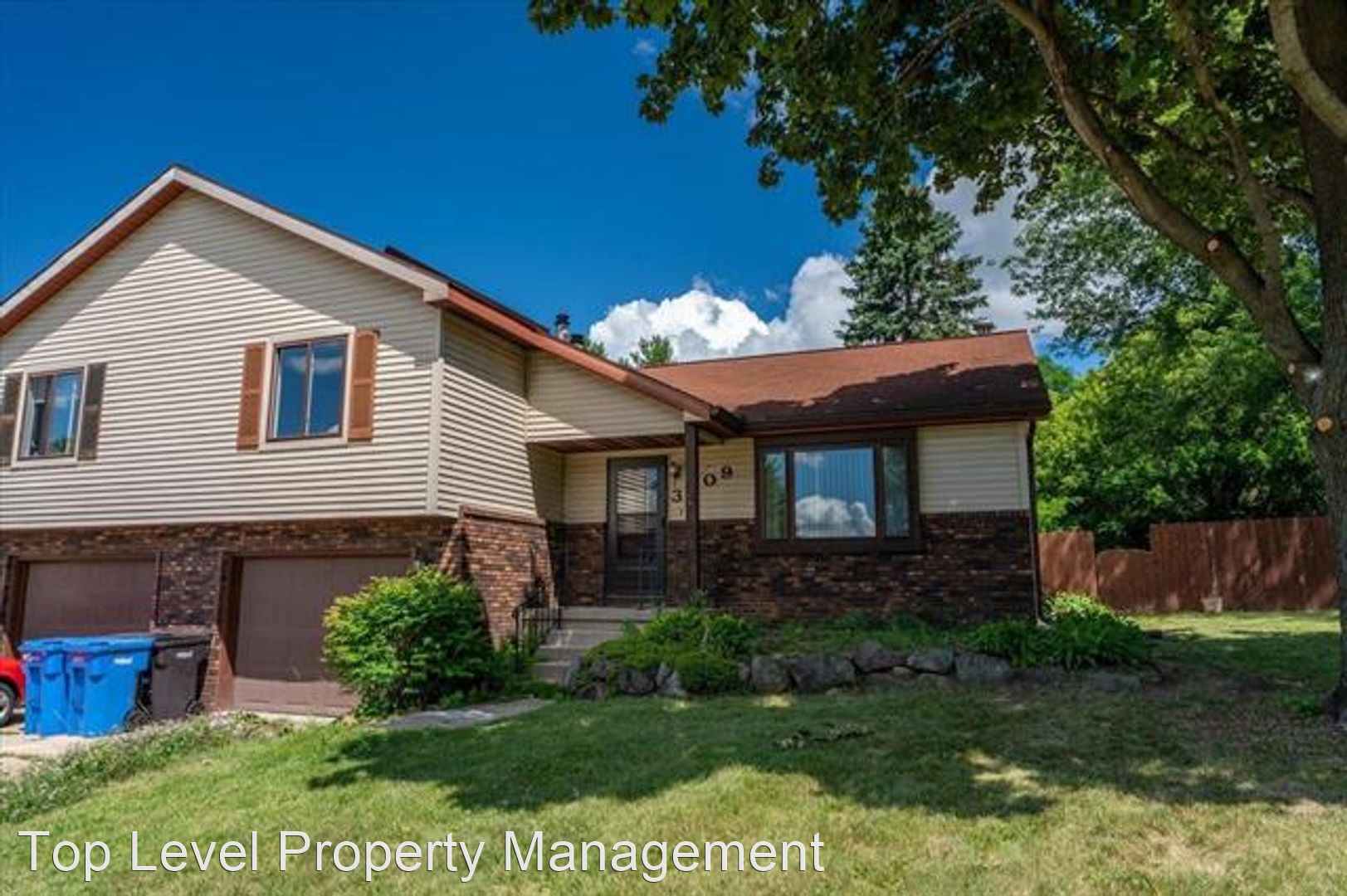 3909 Patrick Henry Way – 1