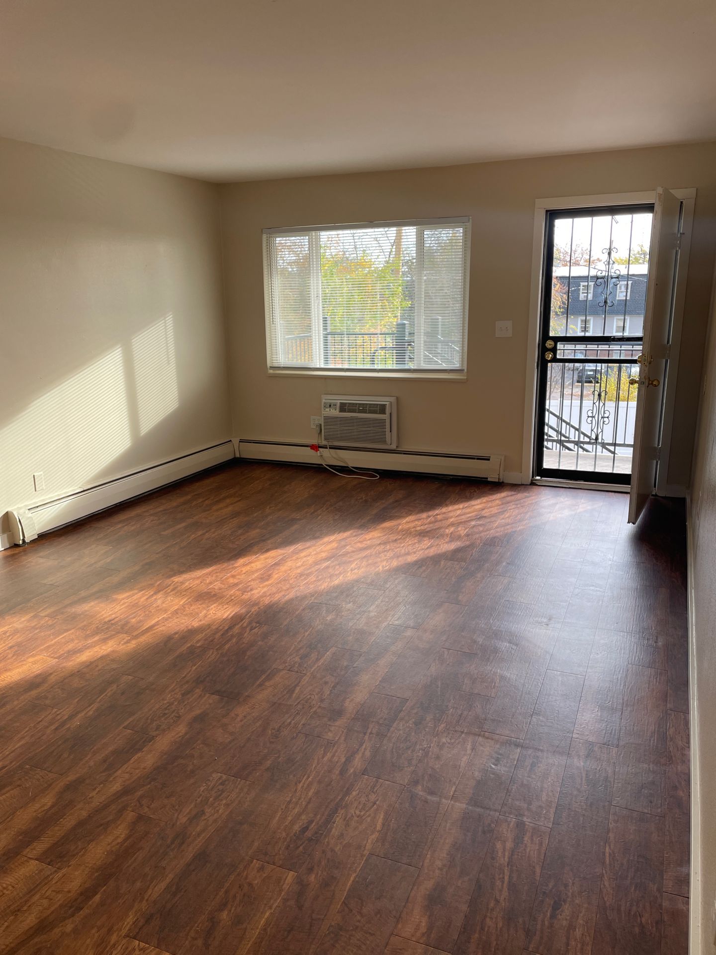 Jefferson Apartments – 9