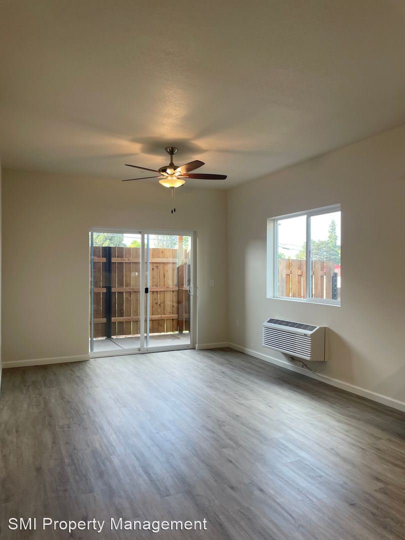 Plymouth Apartments – 643