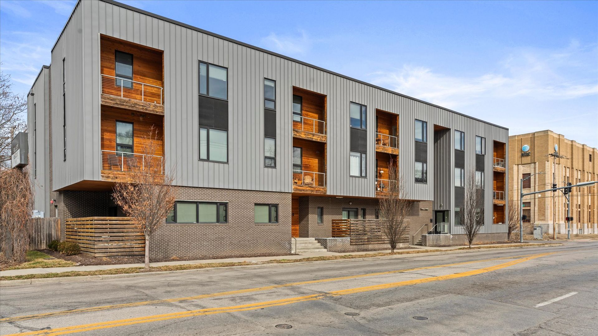 Twenty9 Gillham – 2 beds, 2 baths, $1655