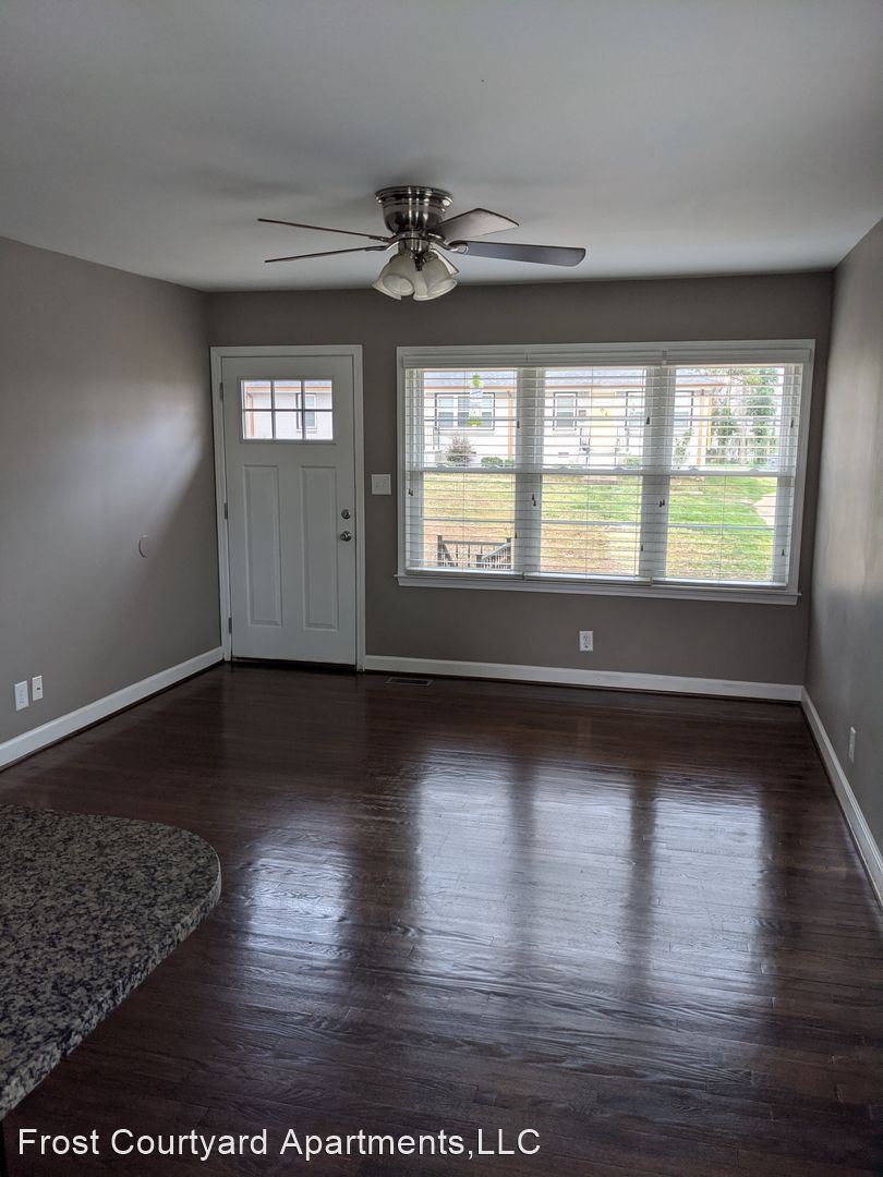 Frost Courtyard Apartments – 307C