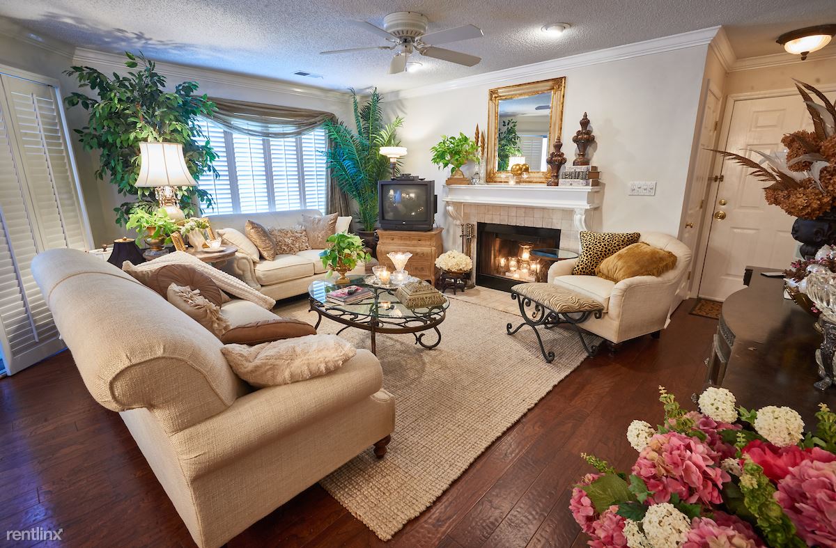 5001 Sharon Rd – K