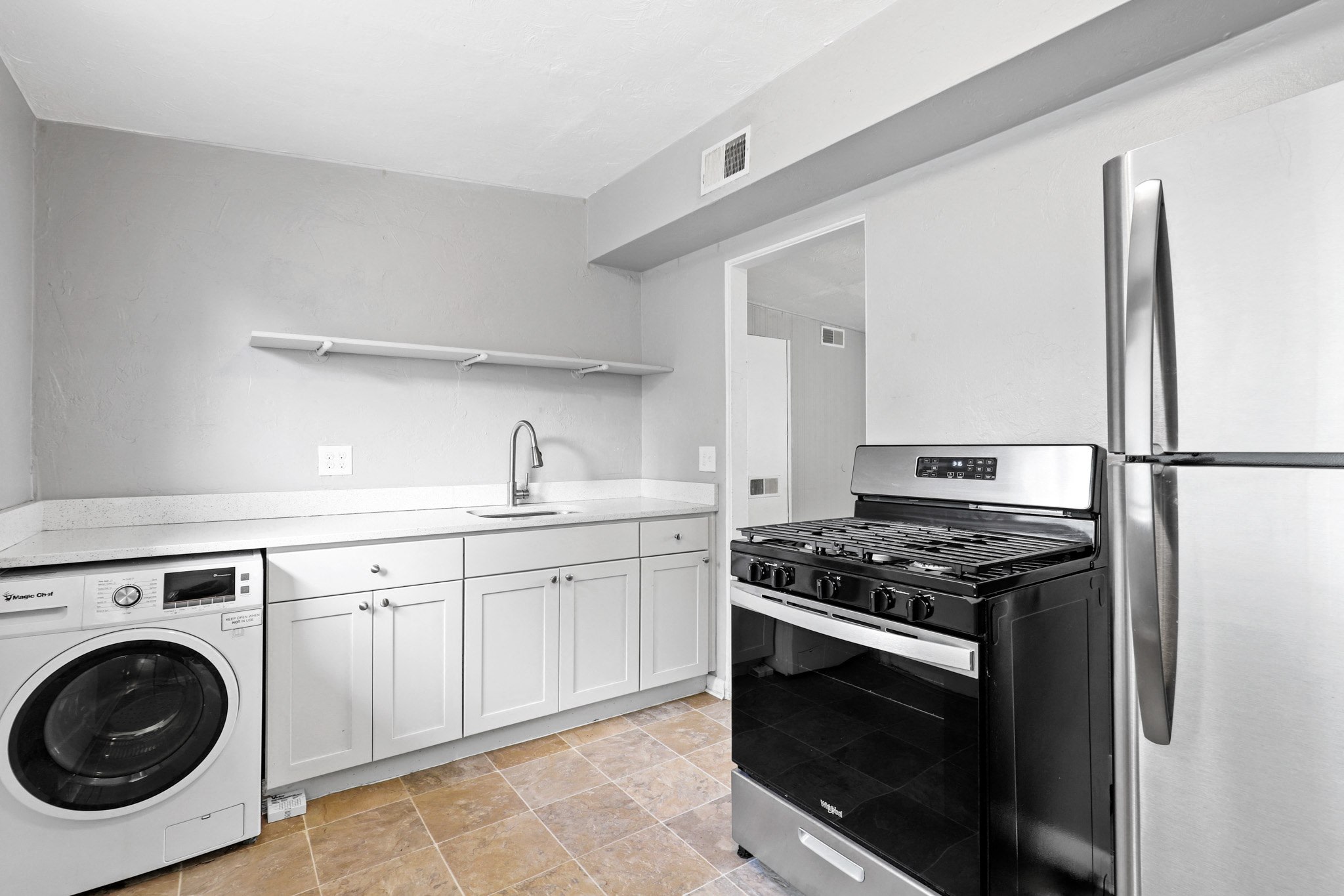 3710-3726 Eliot Street – 3712