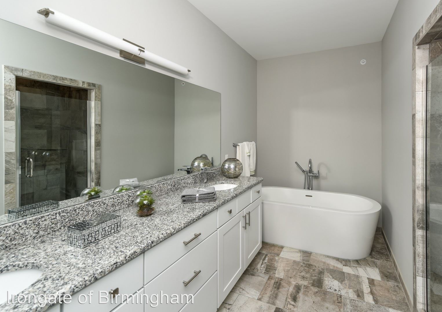 IRONGATE RESIDENCES OF BIRMINGHAM – 451 S ETON ST - UNIT 11