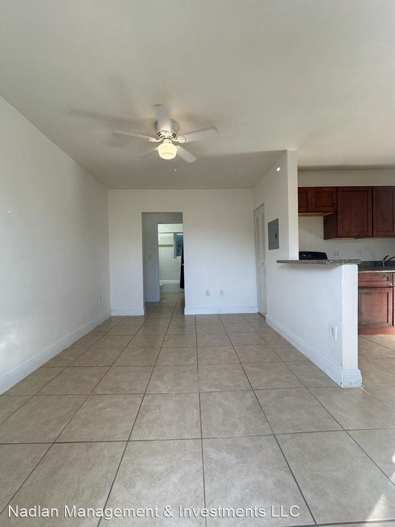 Charming Apartment complex – 1533-6