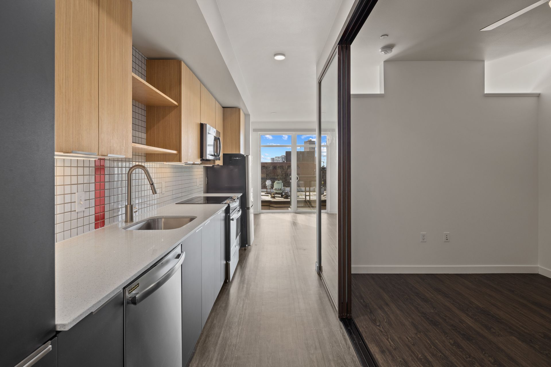 101 Broadway – 506