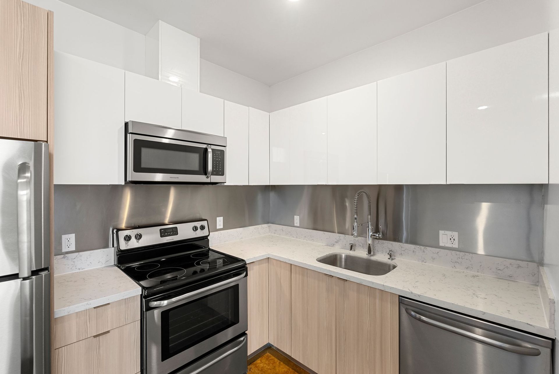 2510 West Temple Street – 215