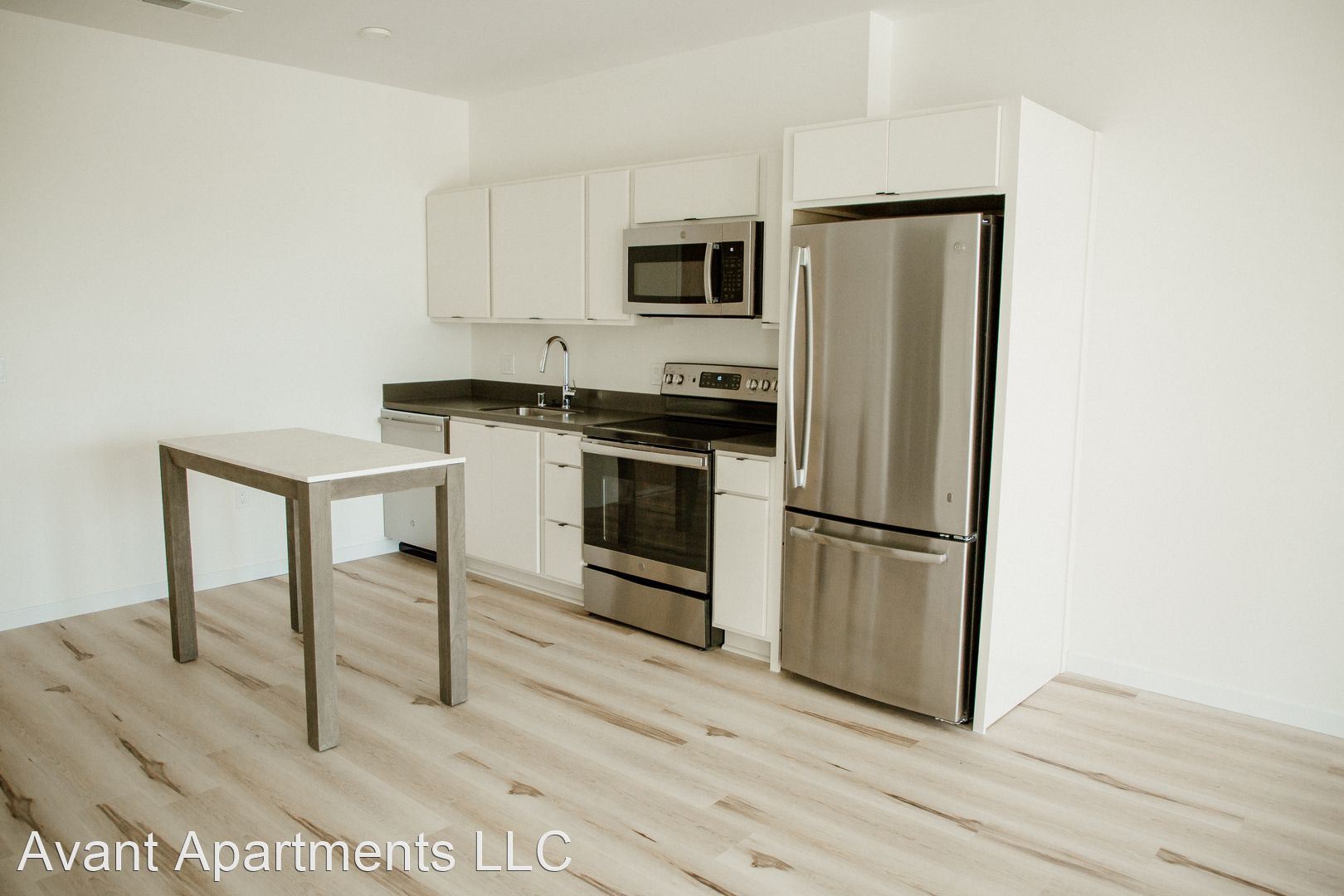 avant Apartments – 210