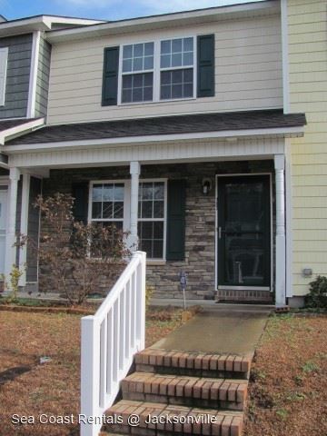 27 E Doris Avenue E – 2 beds, 1.5 baths