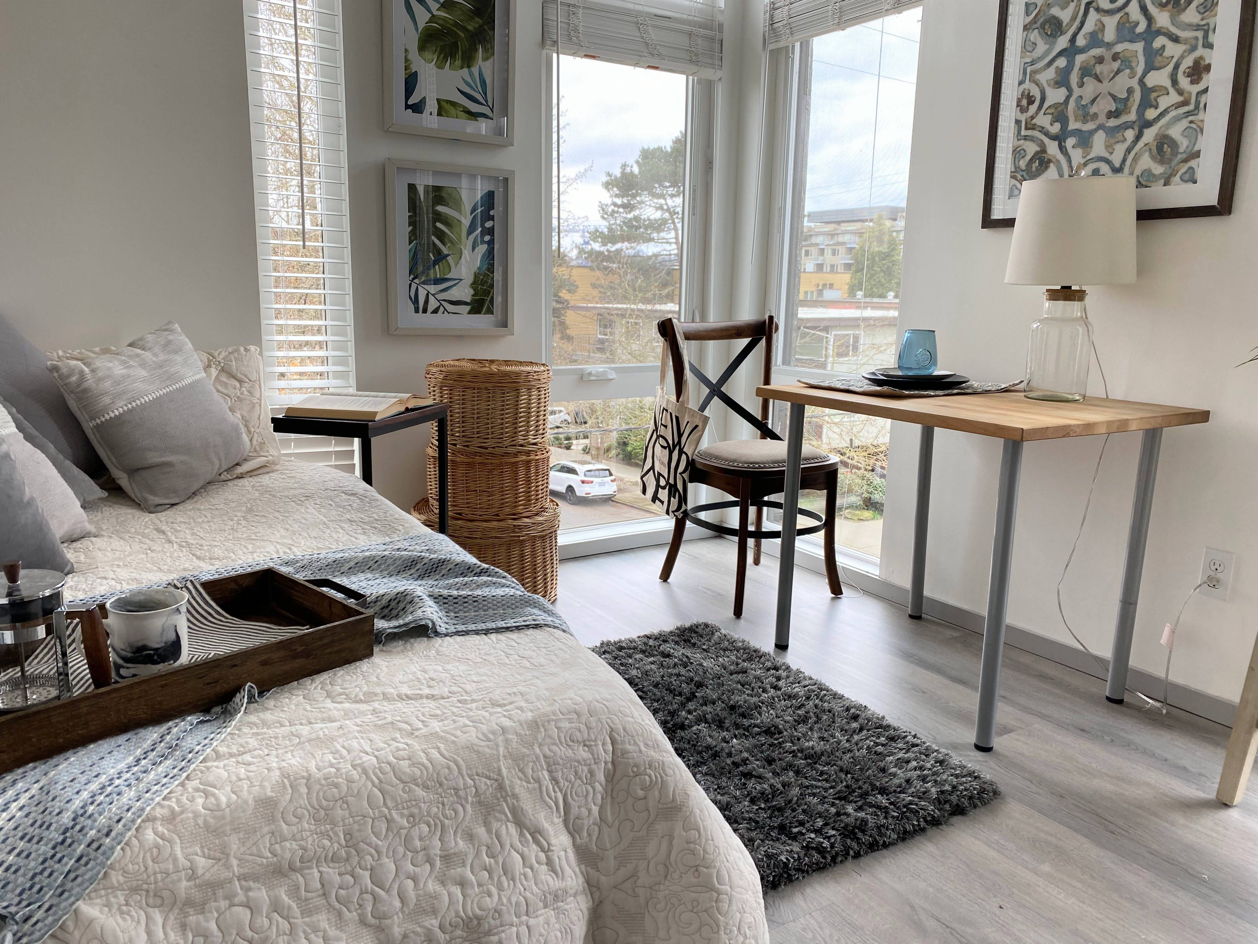 5902 Ballard Apartments – 2G