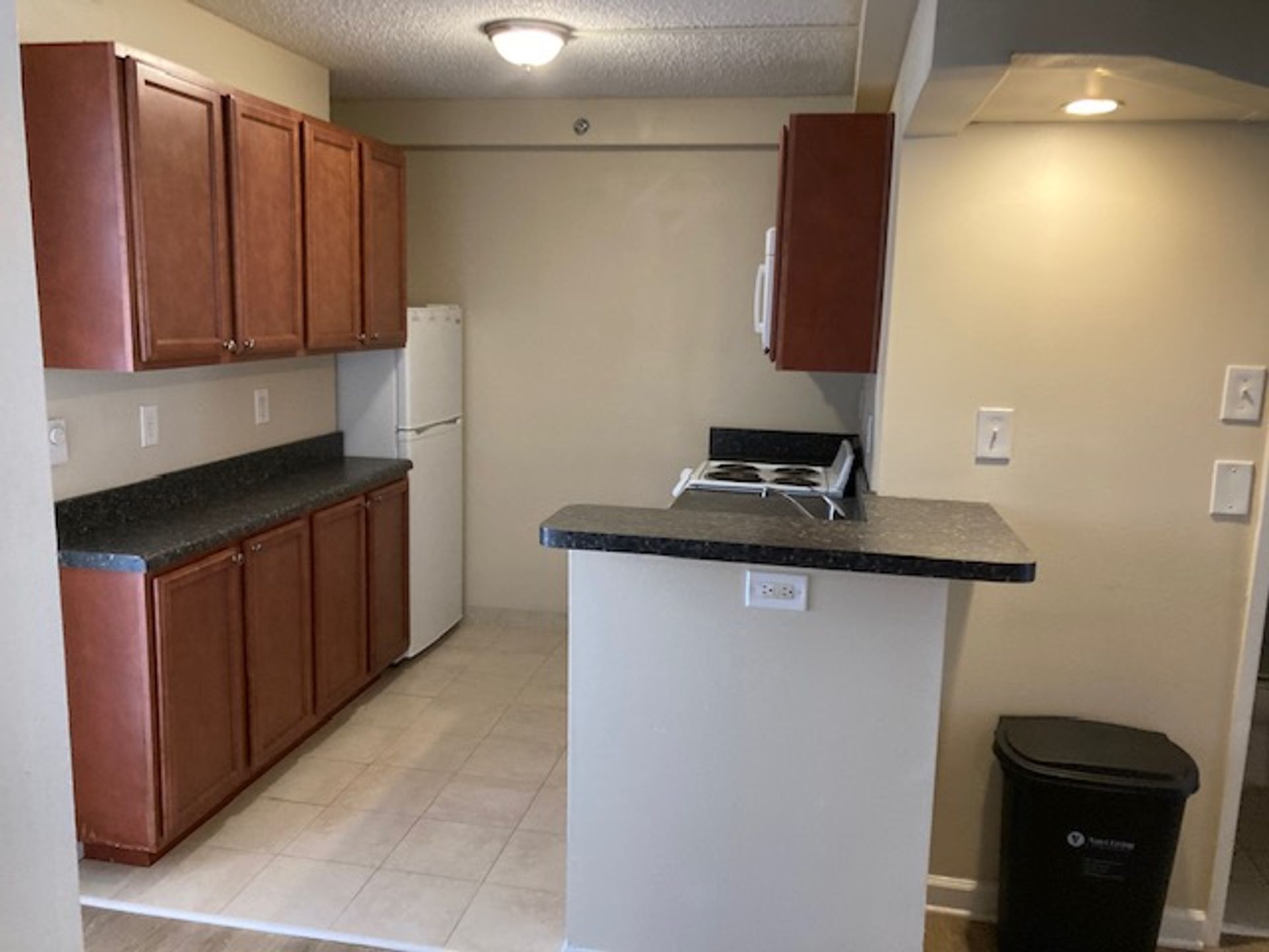 City Lofts – 1 bed, 1 bath, $1565
