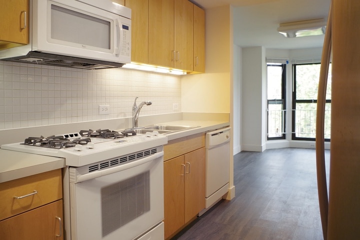 1400 E. 57th Street – 601