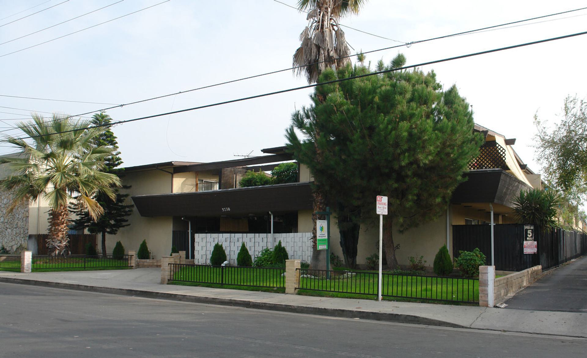Copa De Oro Apartments – 1 bed, 1 bath, $1750