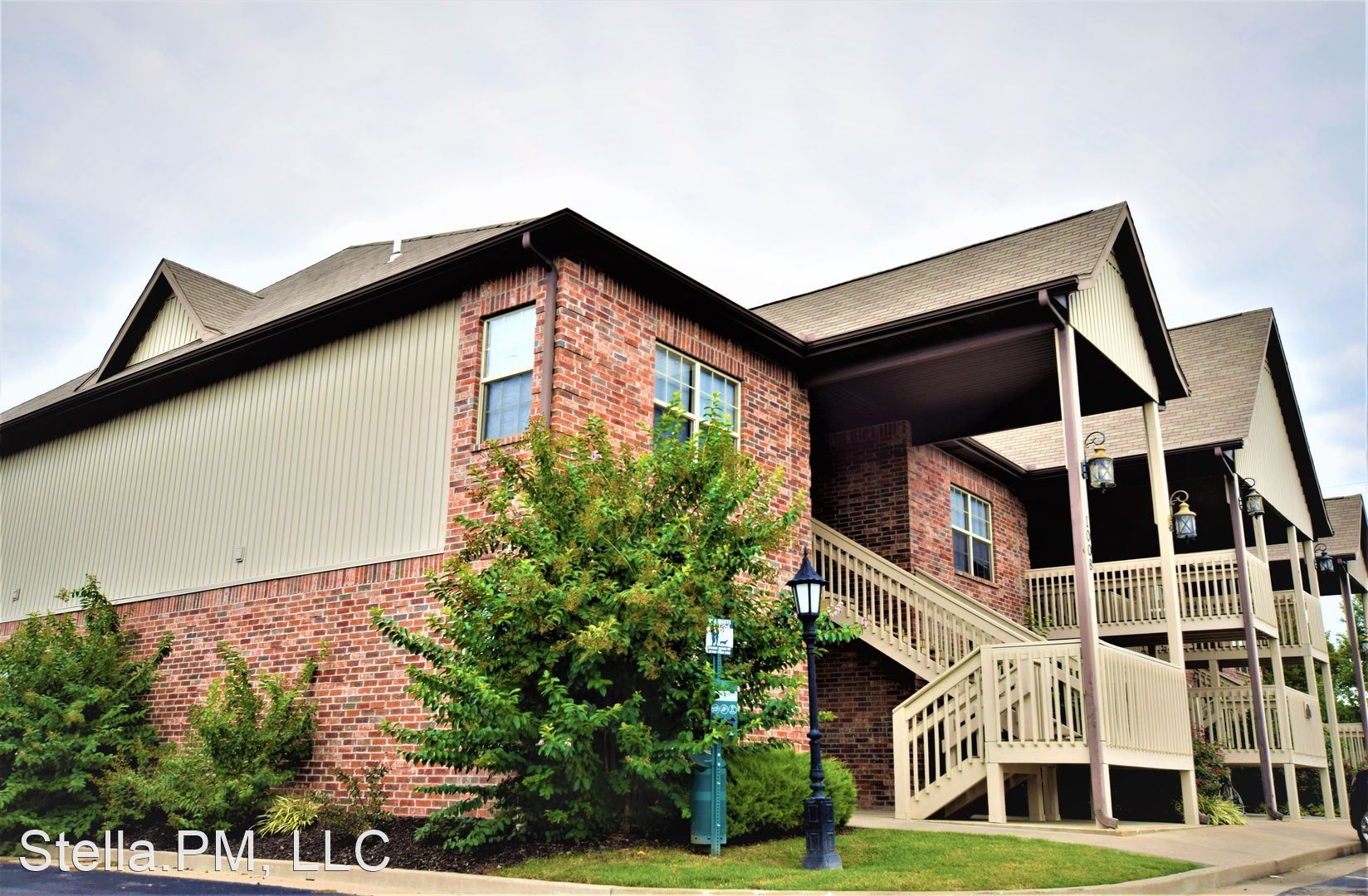 French Gables – 1006 Goetz, Bldg 3, Unit 7