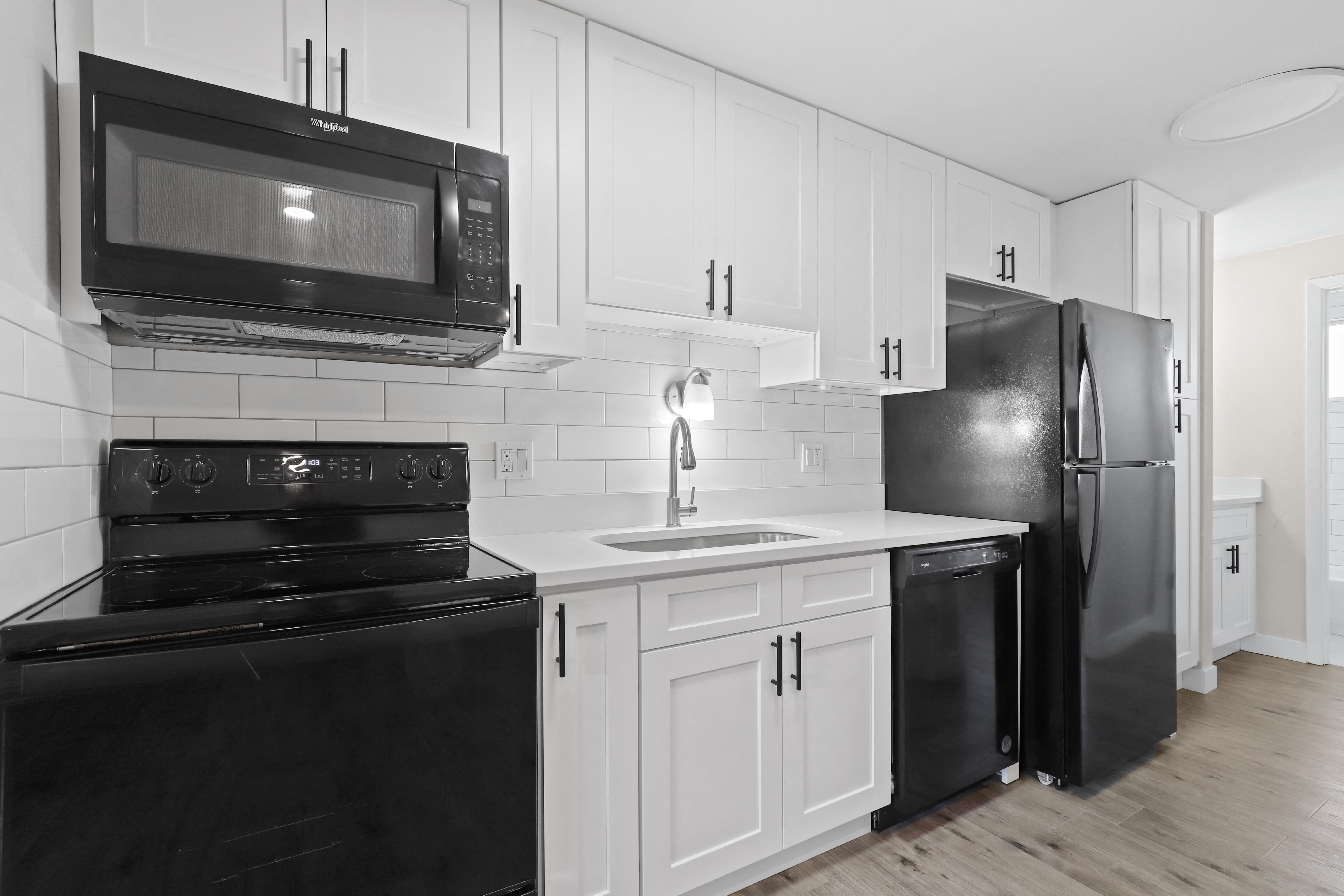 3600-3640 S Fox Street – B-306