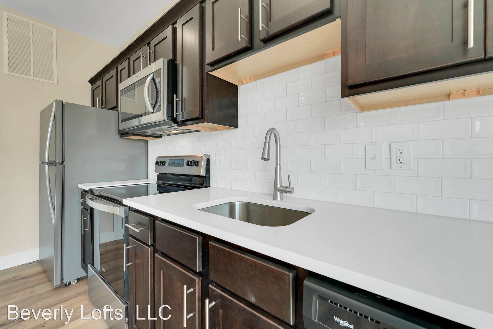 Beverly Lofts – BVW 202