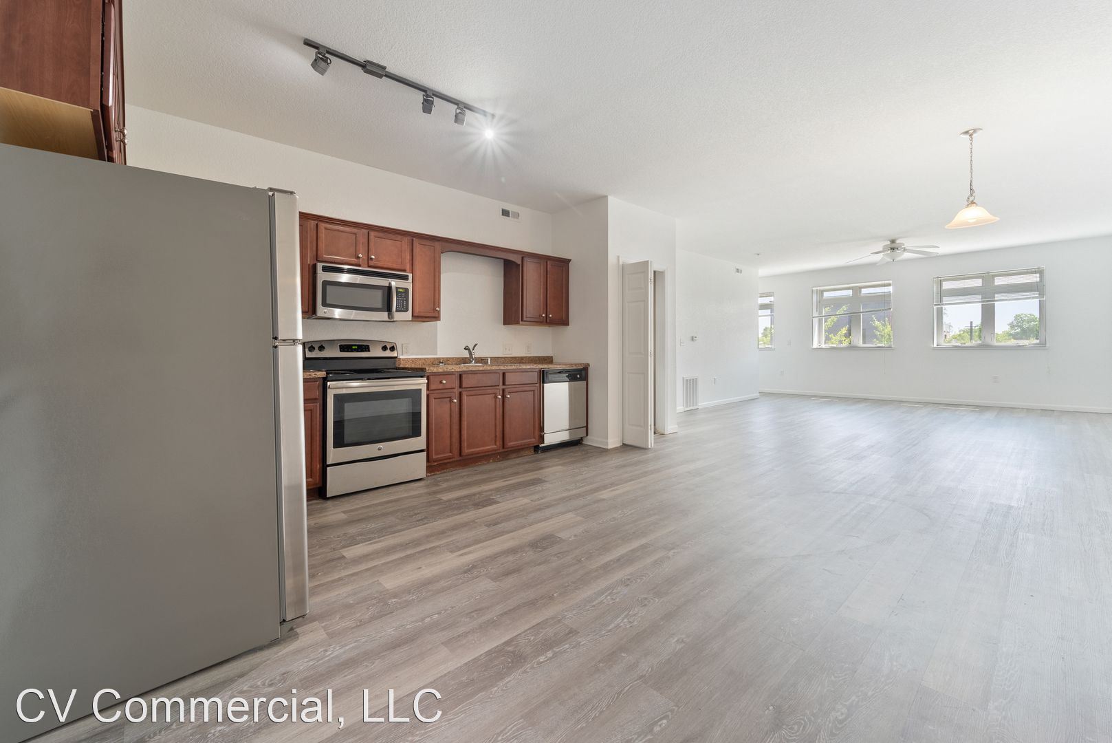 2215 College St – Apt 3