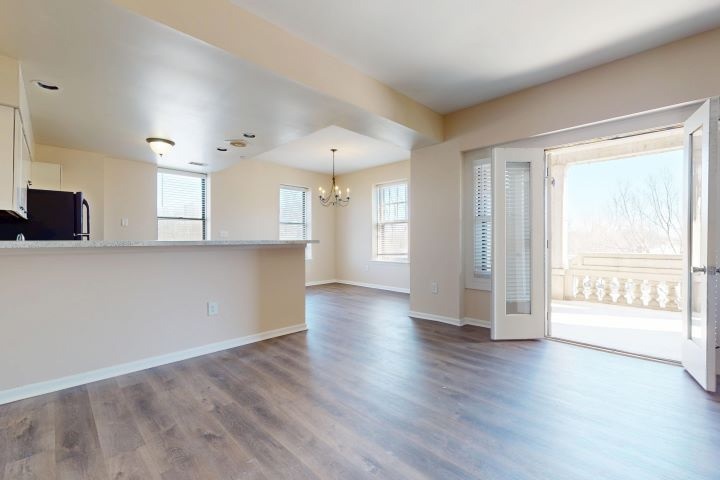 Kingsbury Apartments – 501-201
