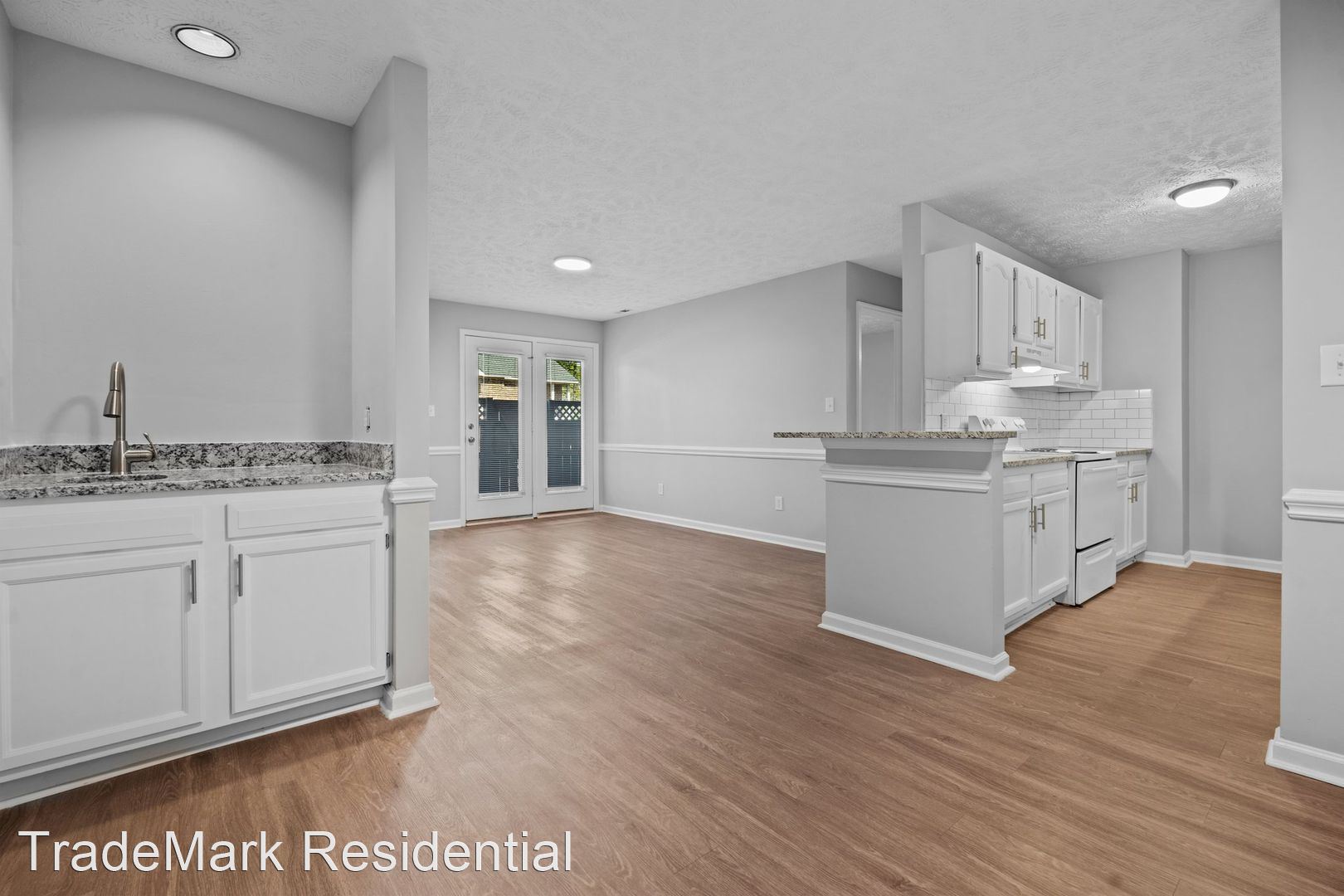 Welcome to Laketree Apartments – A Place to Call Home! – 405F