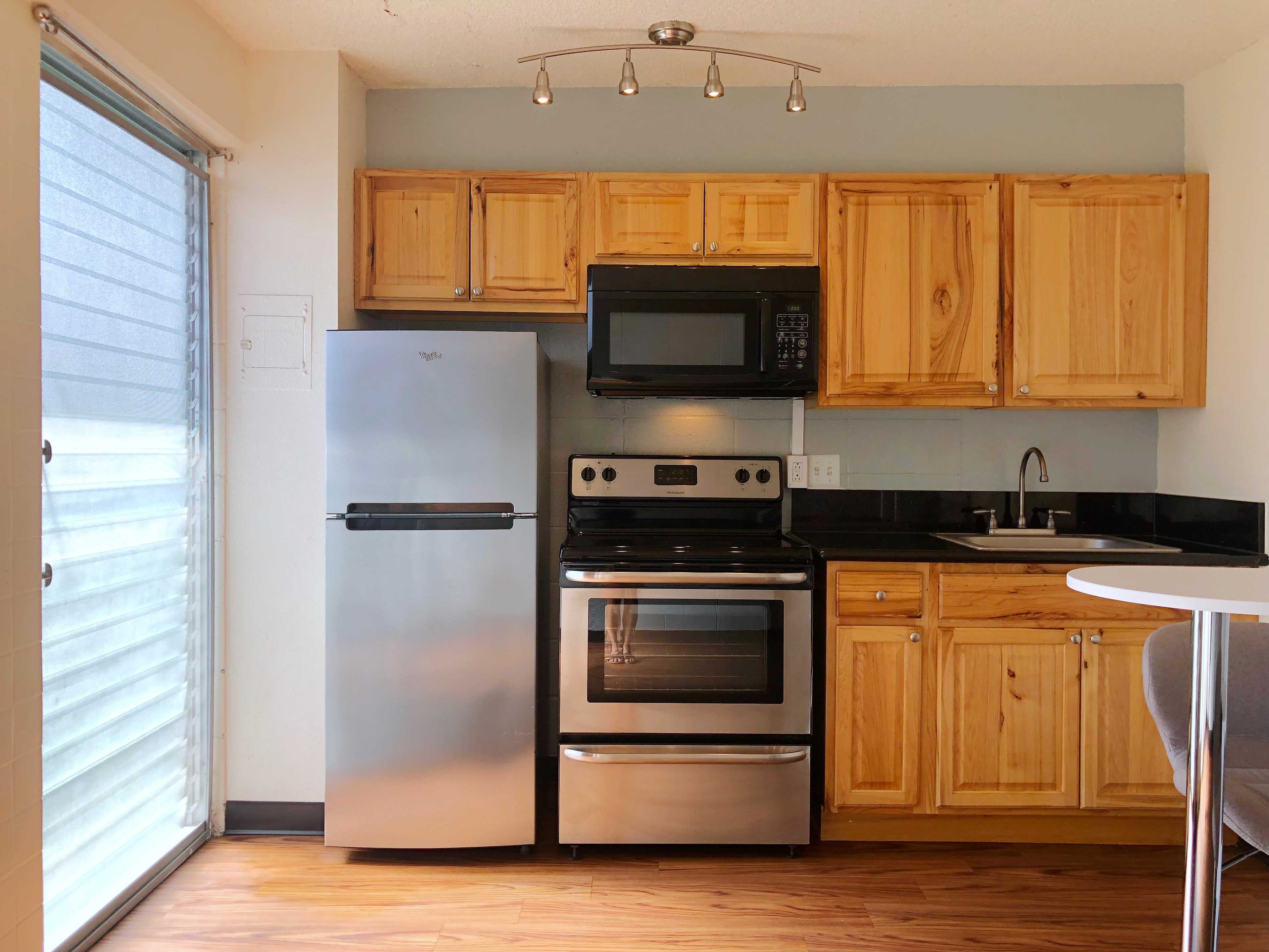 Kewalo Apartments – 306