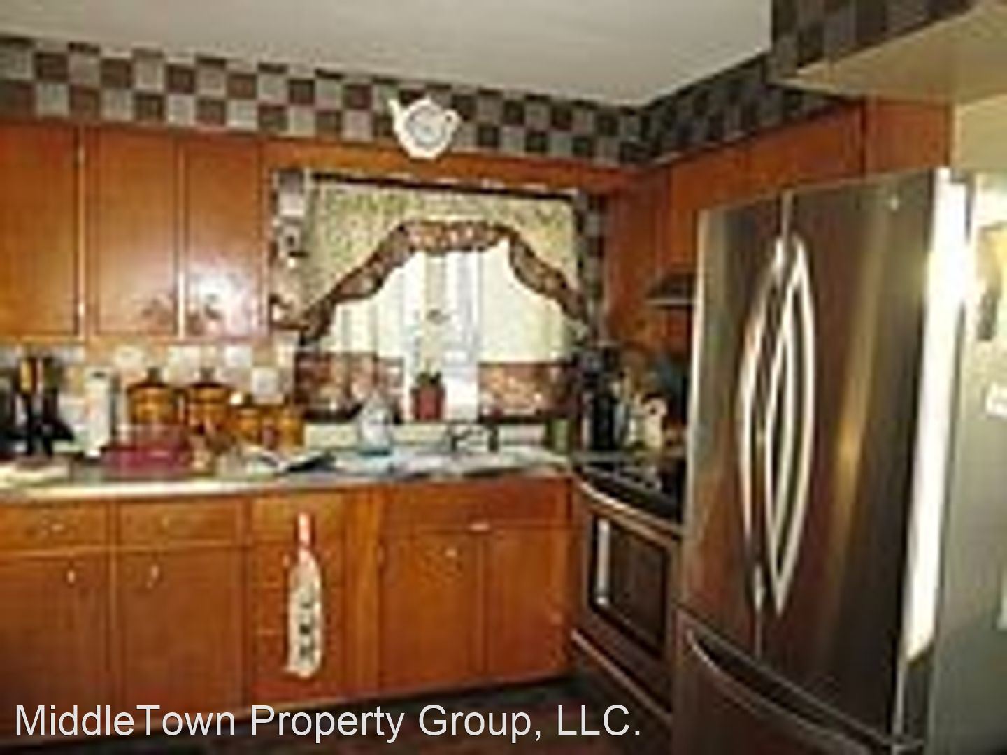 305 S Manning Ave (EMF Homes, LLC) – 305 1/2