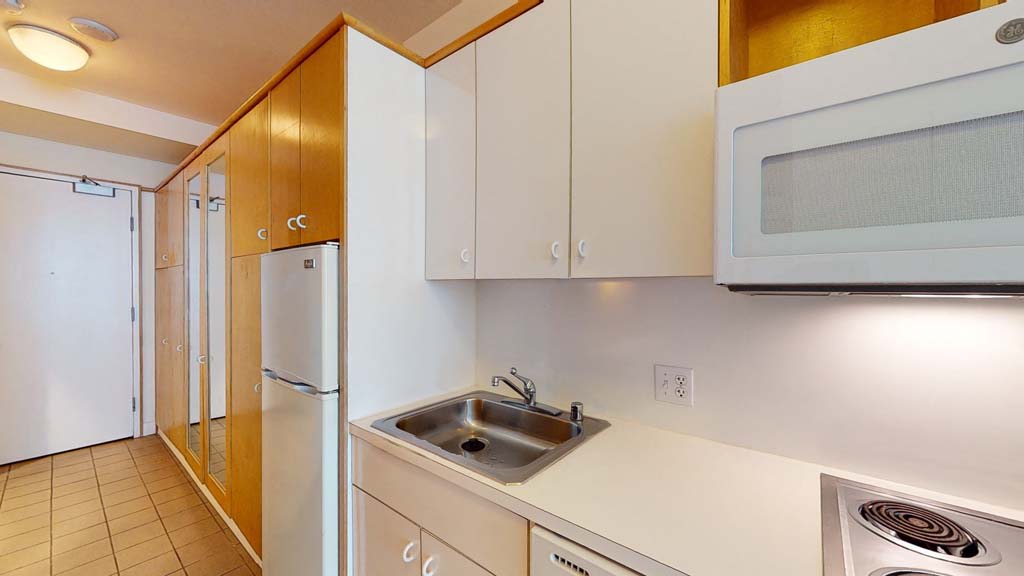 Trinity Towers Apartments – 209