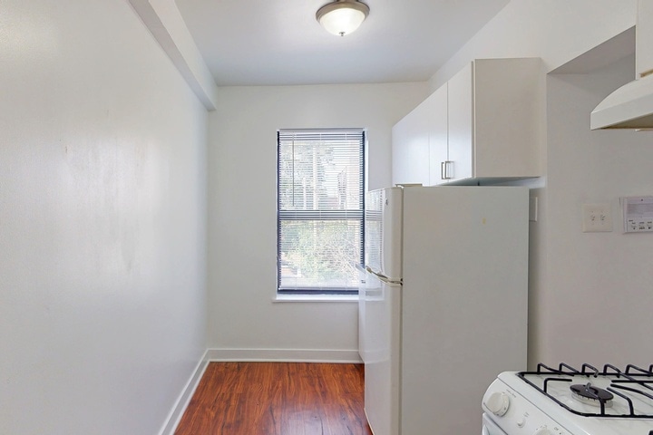 Woodlawn Terrace – 4736-03D