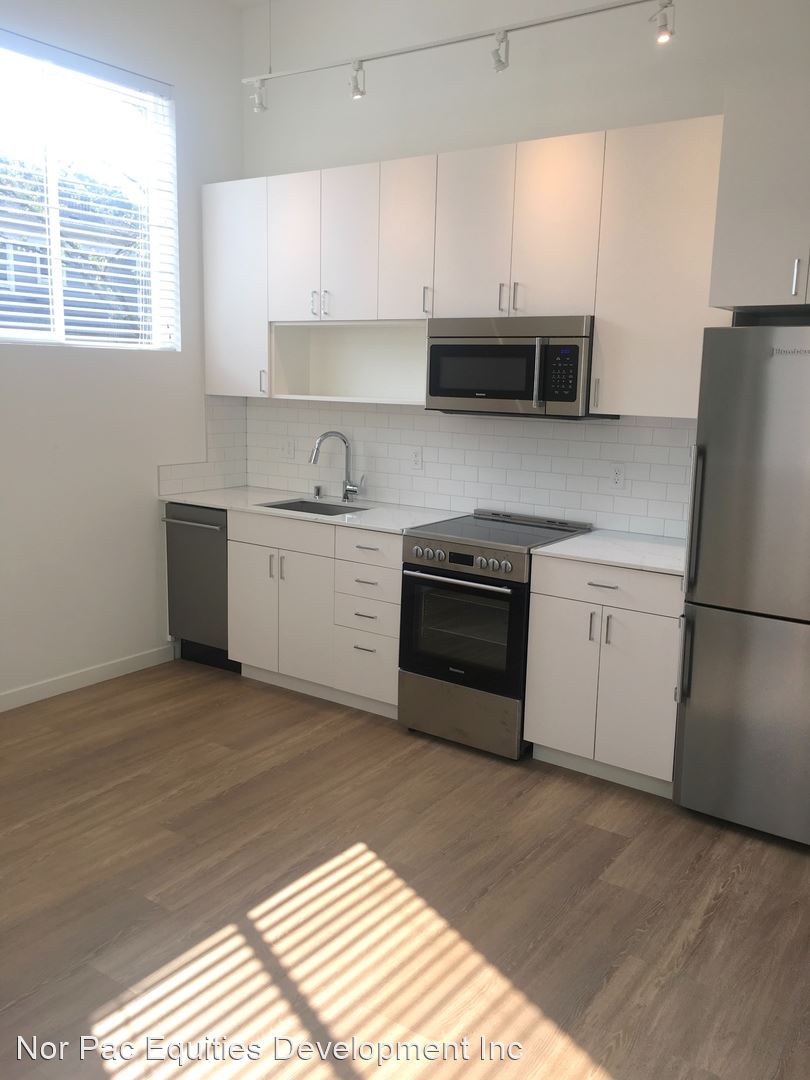 Maude Lofts – 301