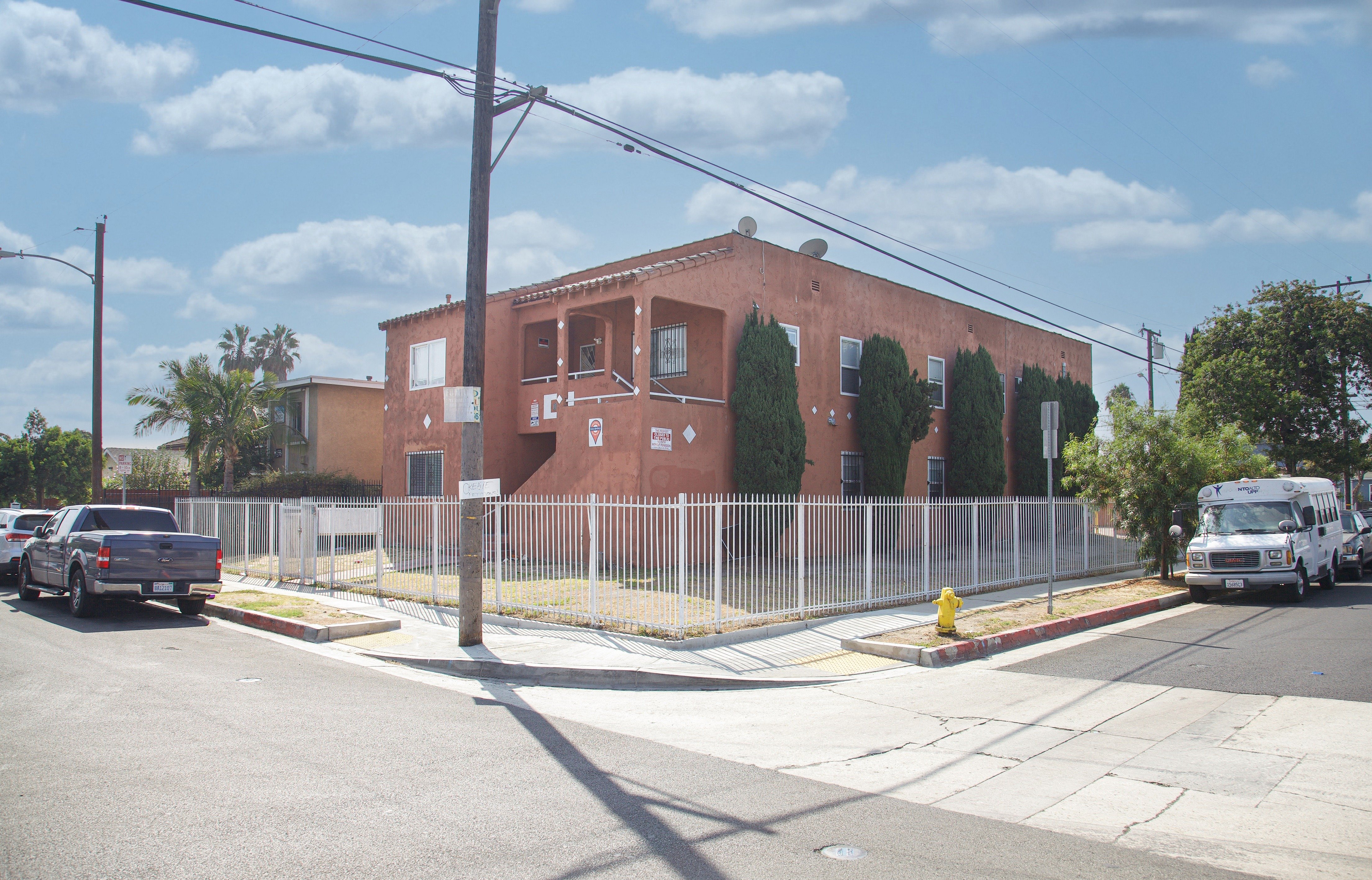 1152 W 88th Street – 3C