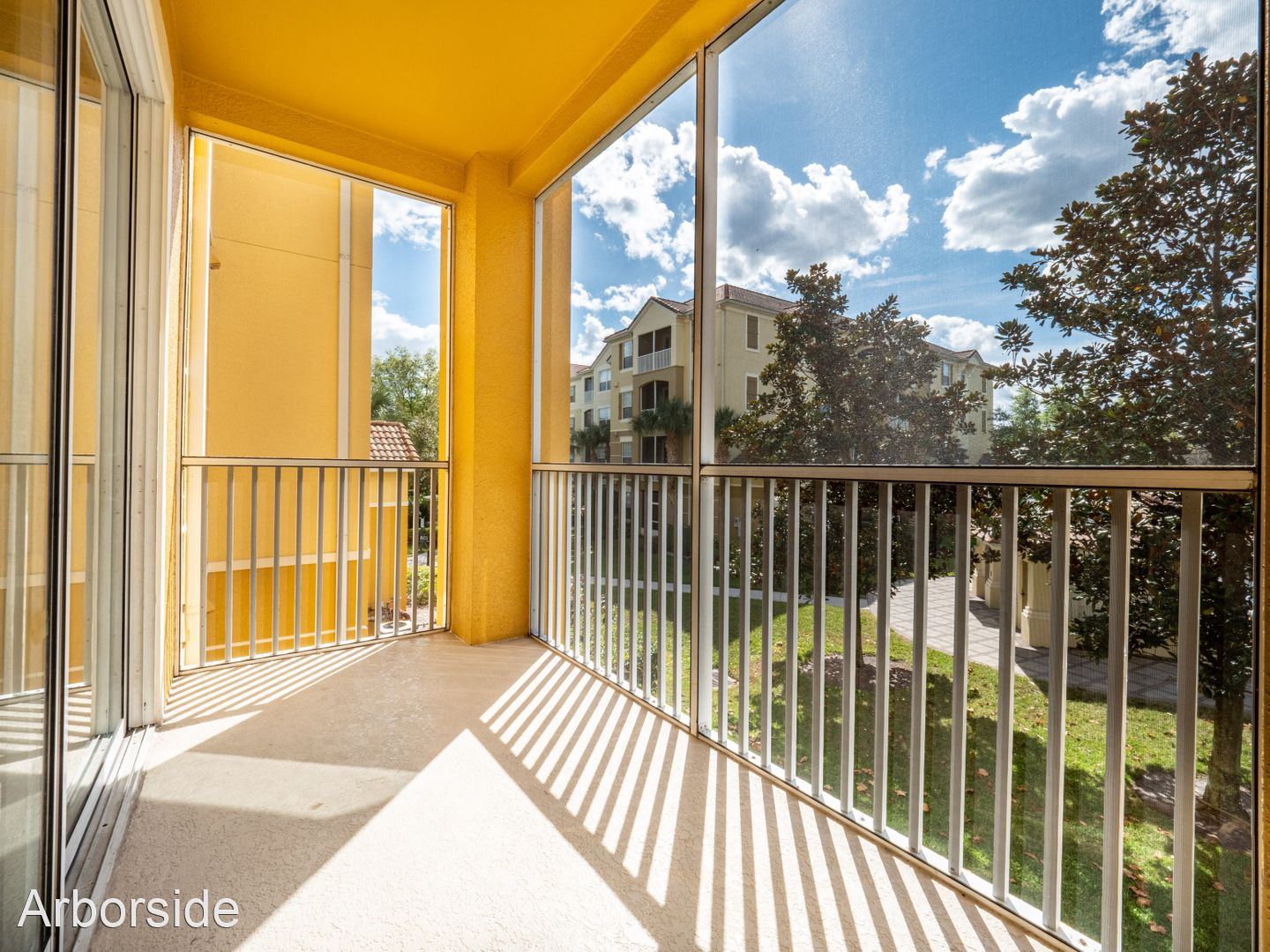 Freshly Painted 3-Bedroom Condo in Gated Stonebridge Reserve – Prime MetroWest Location! – 3 beds, 2 baths, $2050