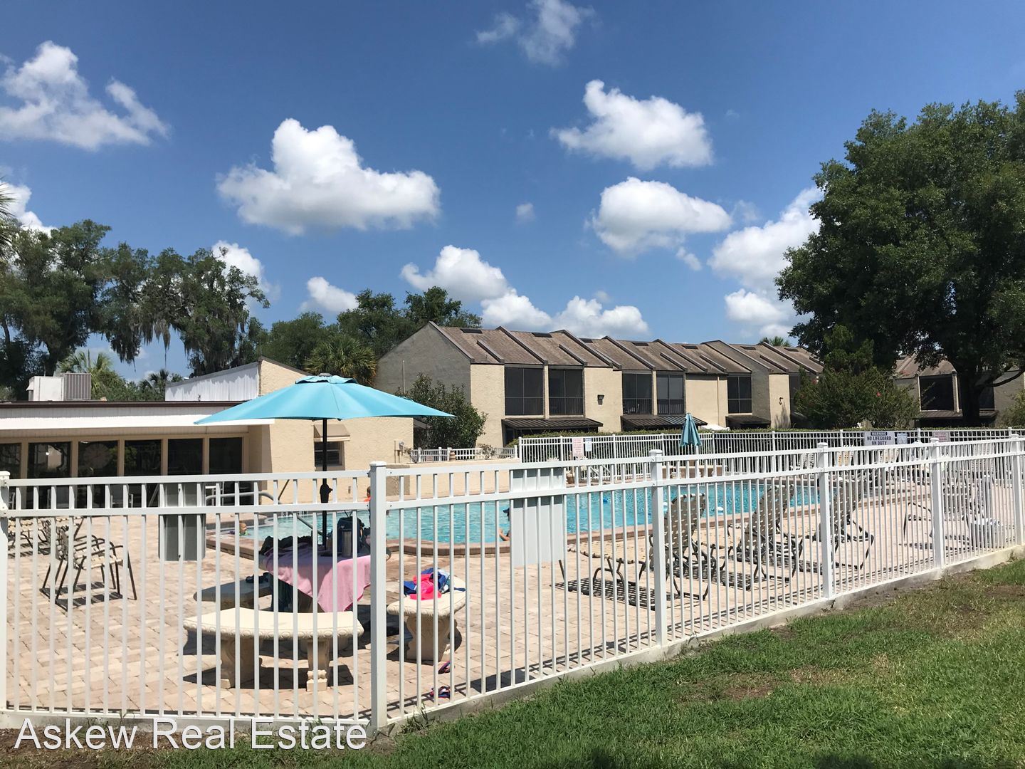 100 E KENTUCKY AVE – 103D
