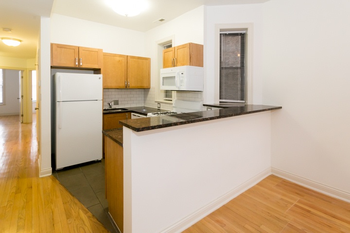 5400-5406 S. Maryland Avenue – 5400-3