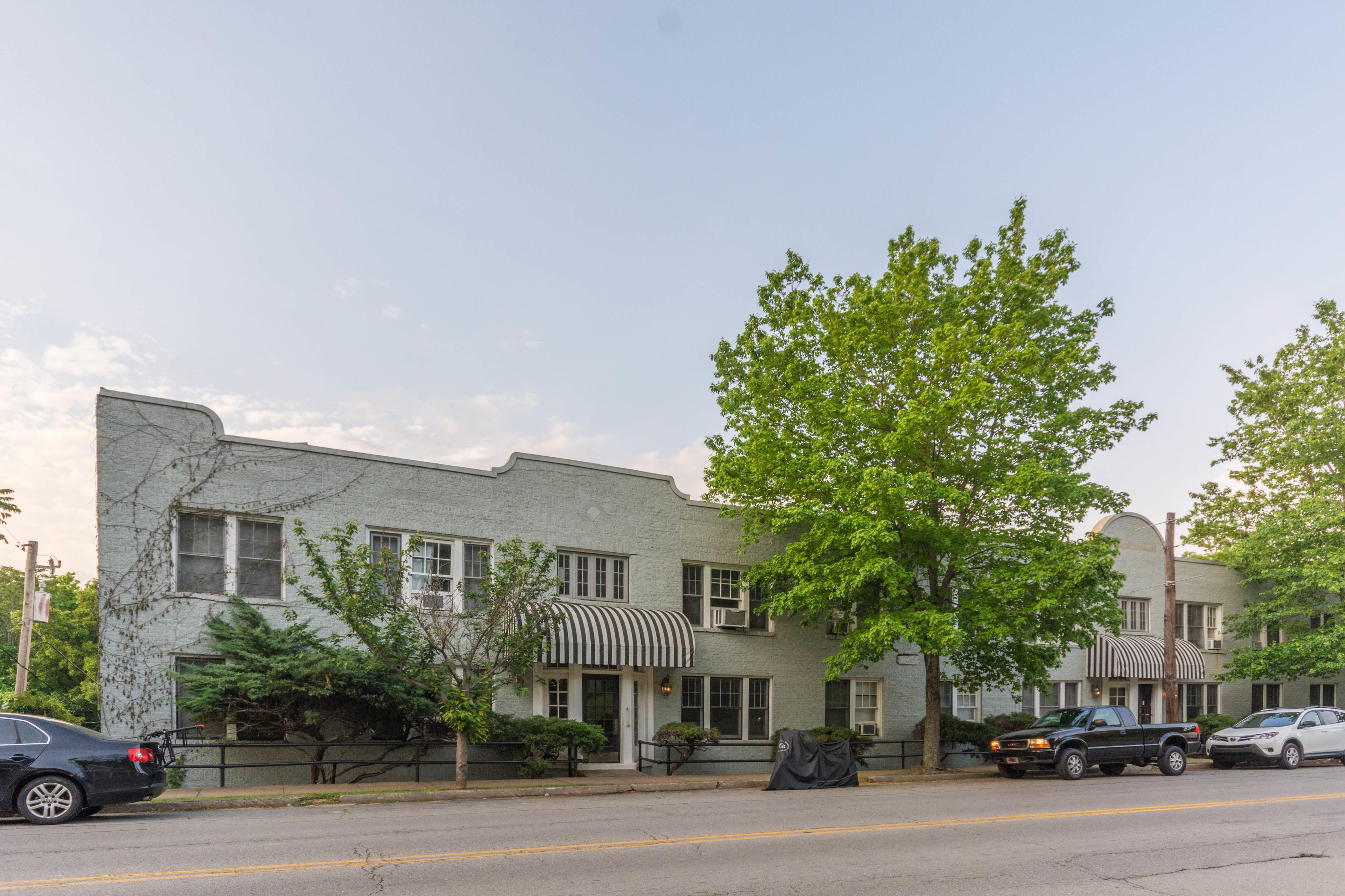 Valley View Apartments – C1