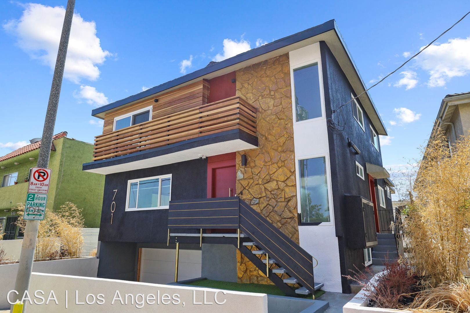 701 N Hill Place Apartments – Suite 05