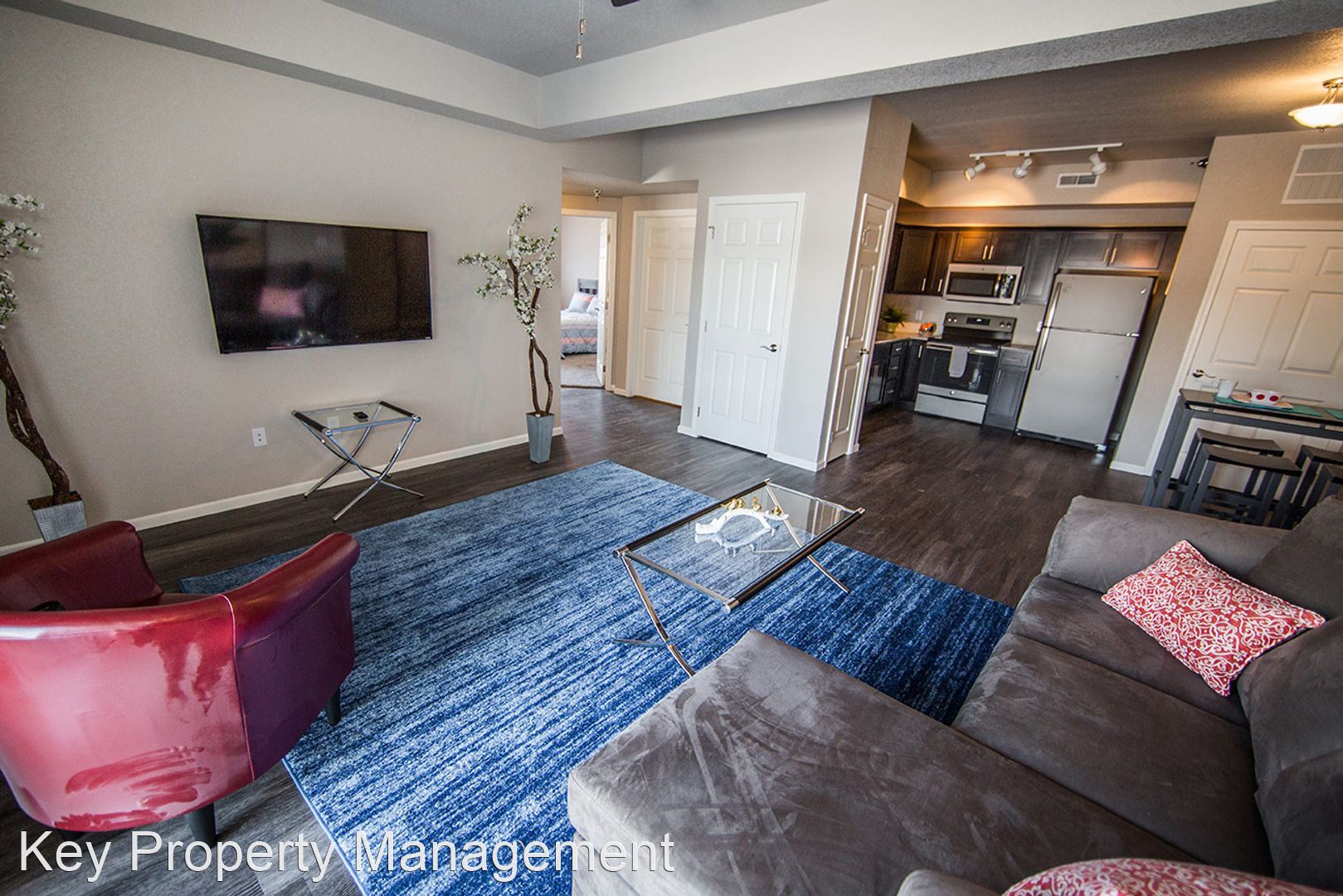 The Legacy Condos – 2 beds, 2 baths, $1500