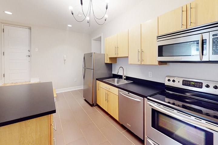 Melrose Apartments – 218-2S