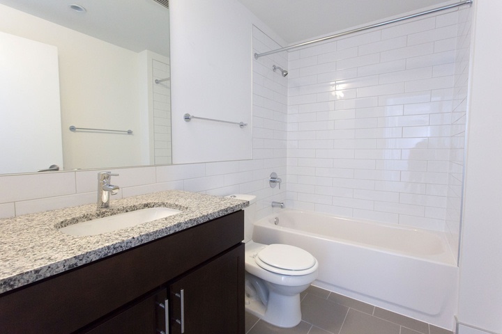 Shoreland Apartments – 0311