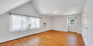 153 Sunrise Lane Gallery 31